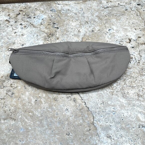 Apana Studio To Street Fanny Belt Bag Womens Adjustable Strap Taupe Zip Closure - Picture 1 of 6
